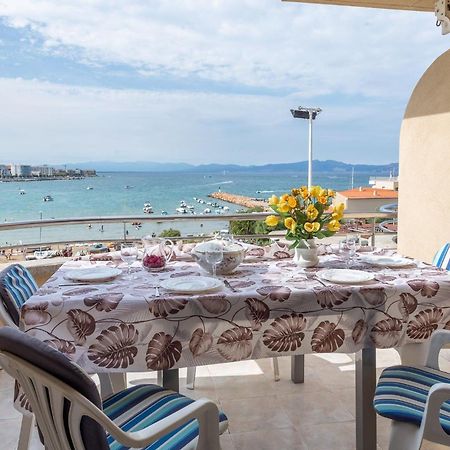 Passeig Del Mar Daire L' Escala Dış mekan fotoğraf