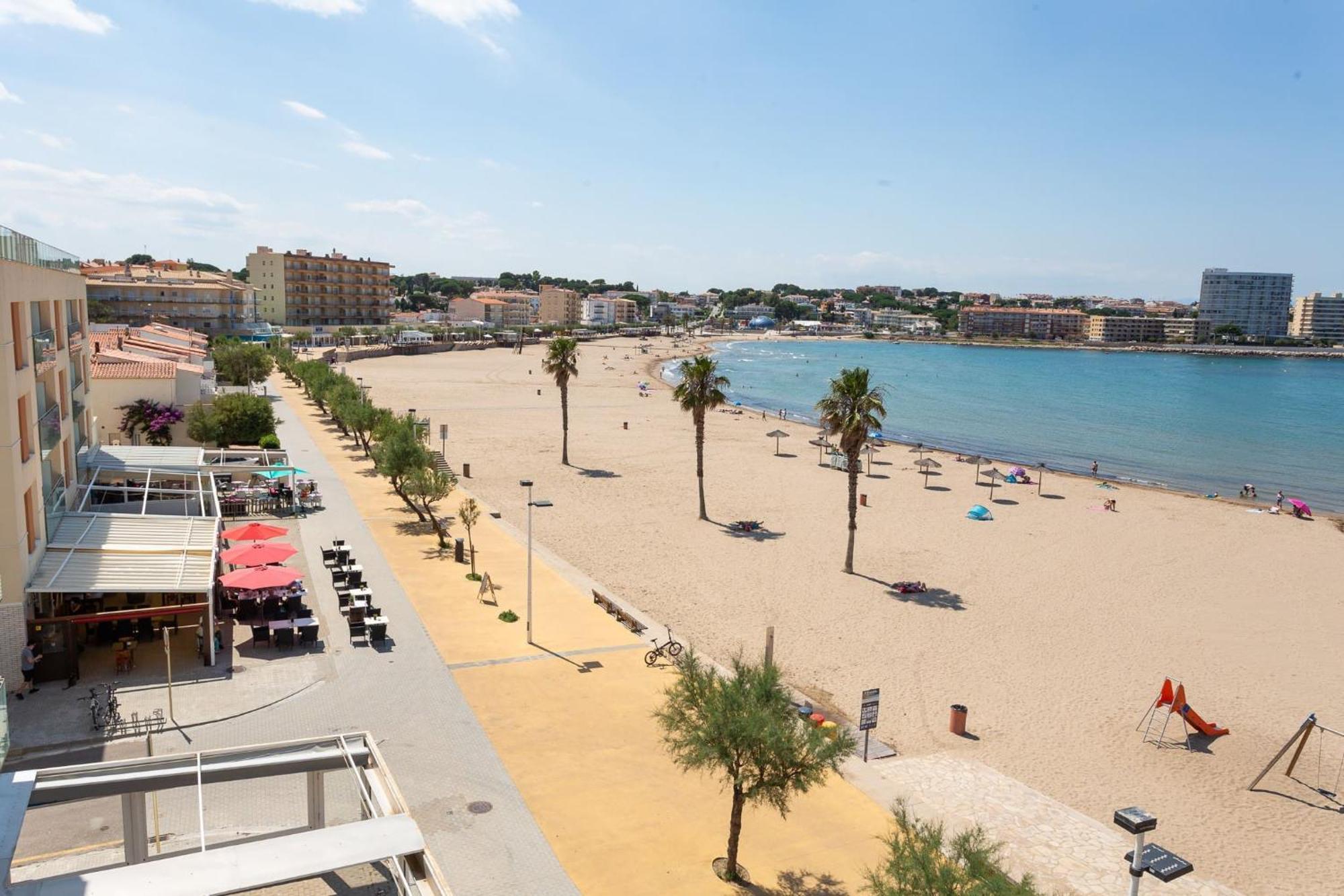 Passeig Del Mar Daire L' Escala Dış mekan fotoğraf